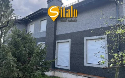 Якісний будинок з натурального каменя біля метро Славутич, О