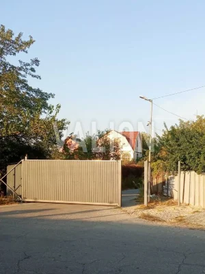 Продається будинок на Осокорках біля Дніпра, вул.Лучиста,8 -