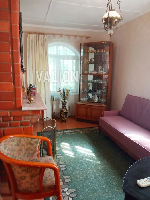 Продається будинок на Осокорках біля Дніпра, вул.Лучиста,8 -