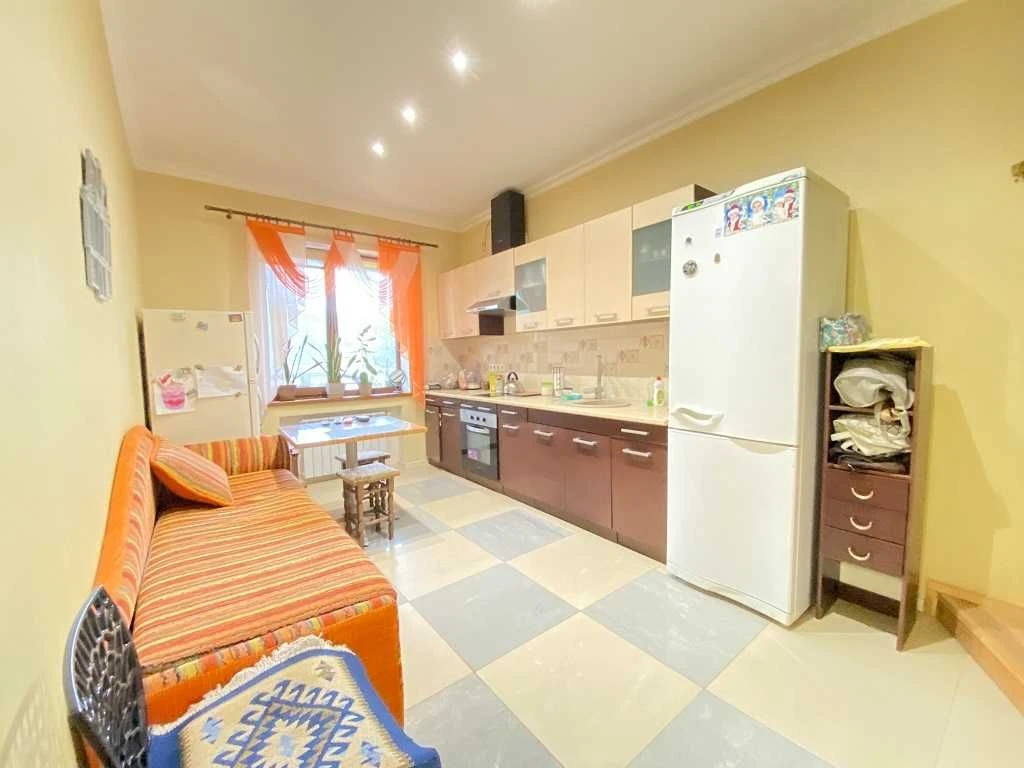 Продаж будинок на 2 сім'ї 312кв.м., СТ Авіатор, Святошино