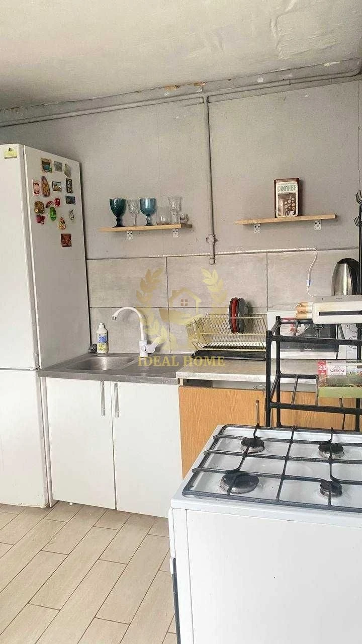 Продаж виділиної частини (17/30) будинку на Виноградарі