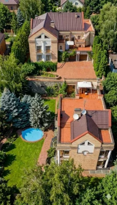 От хозяина! Особняк 828 м2. 22 сотки. Подольский район. Ветр