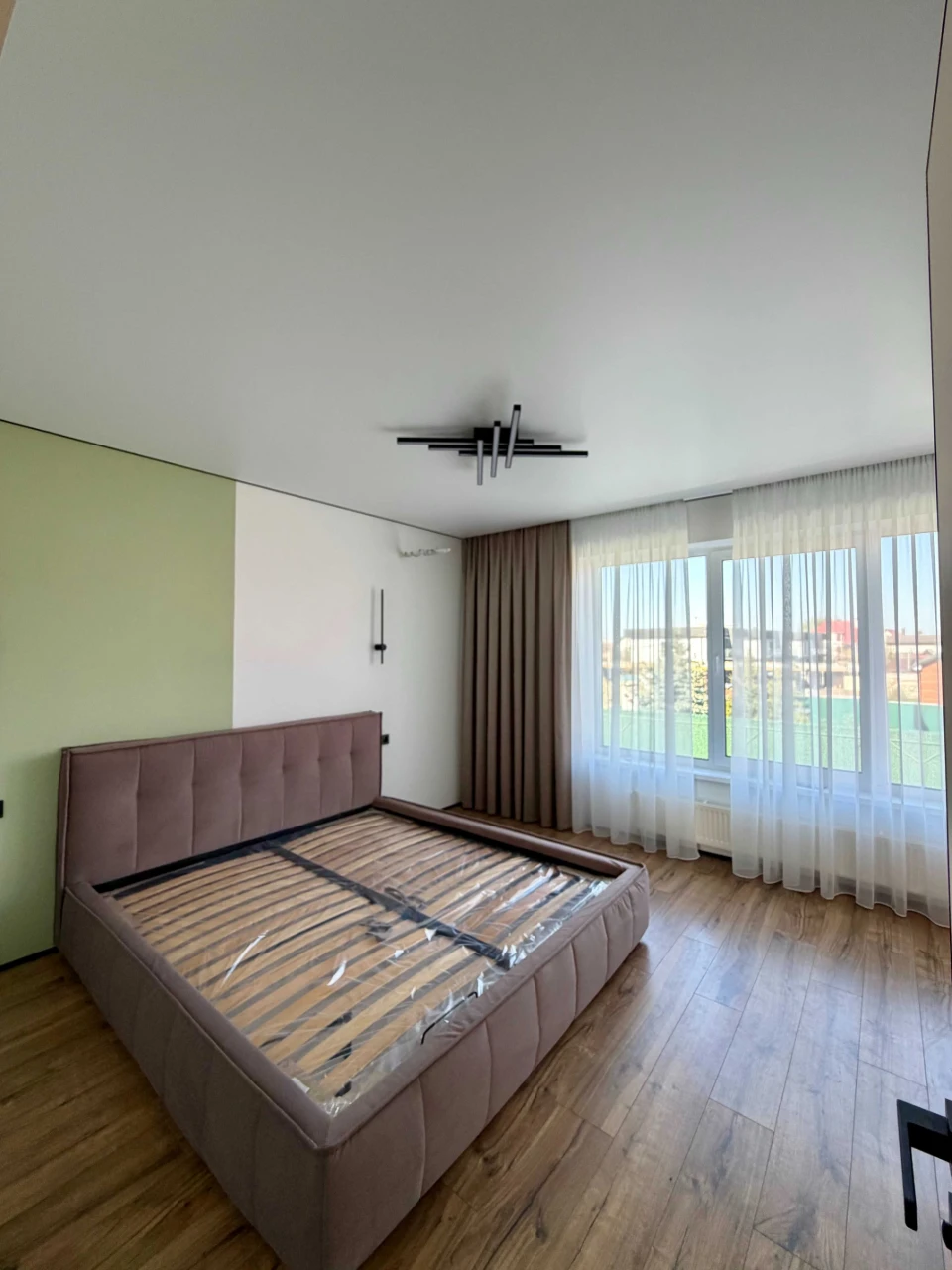Продаж Таунхаусу у Києві біля озера Мартишів 120 м² Осокорки