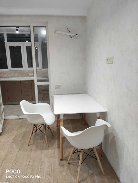 Selling a 43 sq m apartment in the new building of the Skazka MV residential complex.