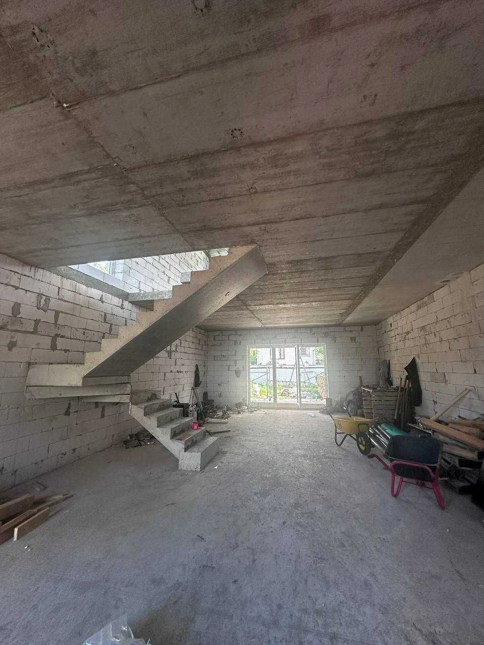 Продаж дуплексу 150м.метро Славутич-10 хв. Садова,54.Без %