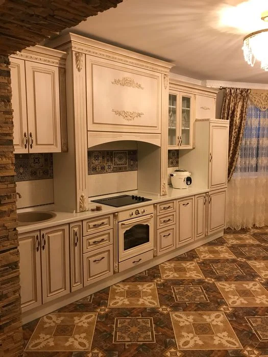Продам приватний будинок в Бортничах