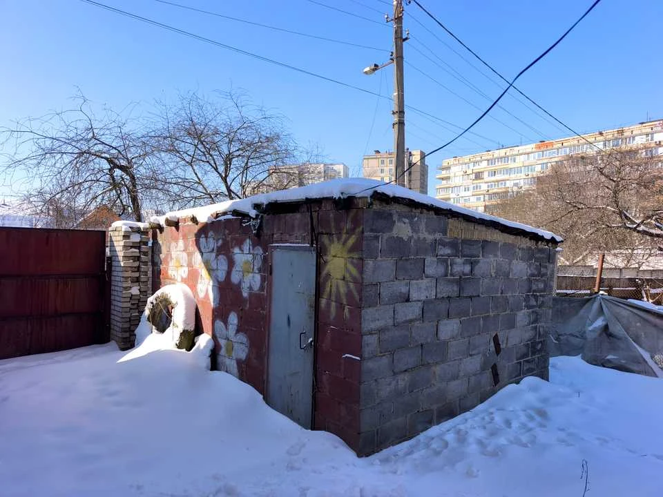 Будинок. Київ, Віктора Дубровського пров.