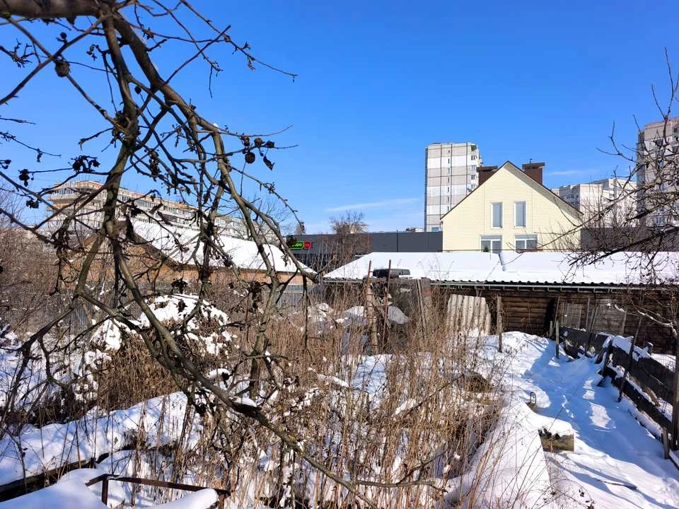 Будинок. Київ, Віктора Дубровського пров.