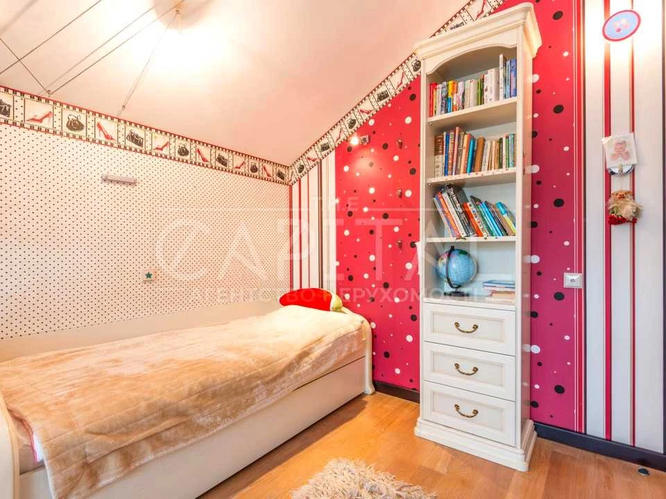 Будинок. Київ, Осокорки