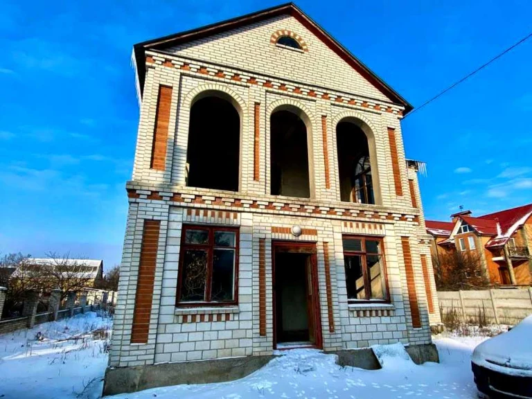 Будинок. Київ, Сергія Світославського вул. (Чкалова)