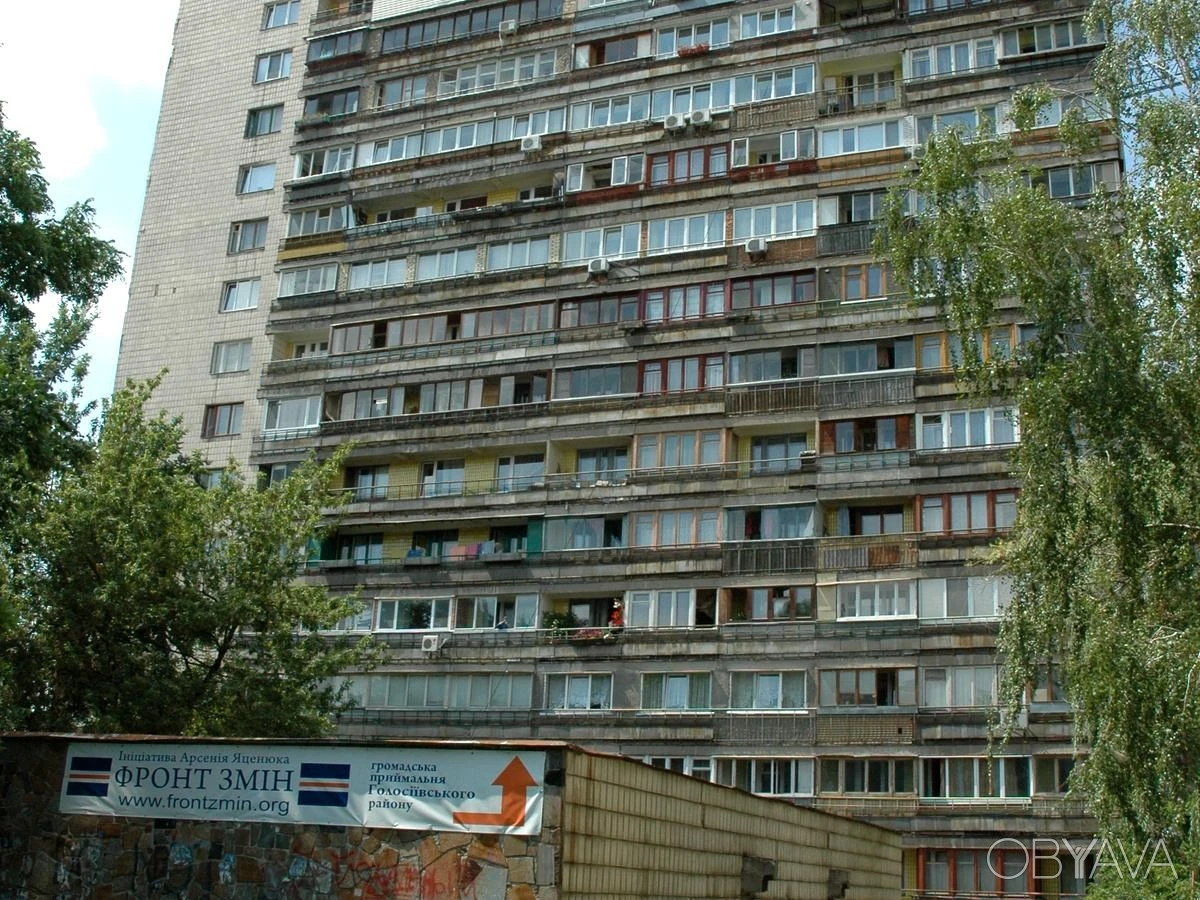 Продам 1-кв. укомплектованную, - заходи и живи, кирпичный буди