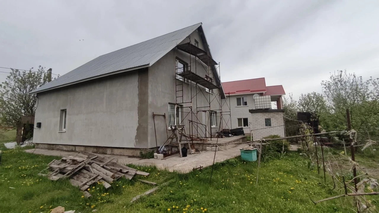 Продается в Таромском Новый Дом, 2-х этажный, 200 м.кв