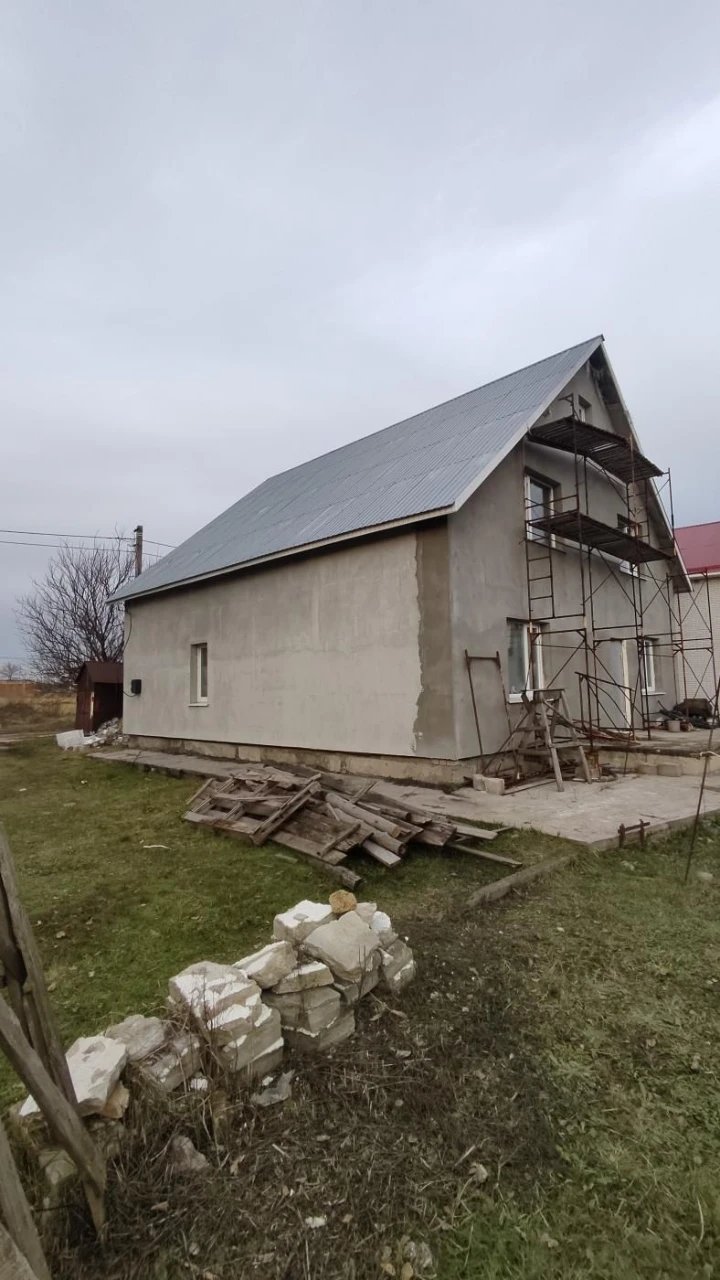 Продается в Таромском Новый Дом, 2-х этажный, 200 м.кв