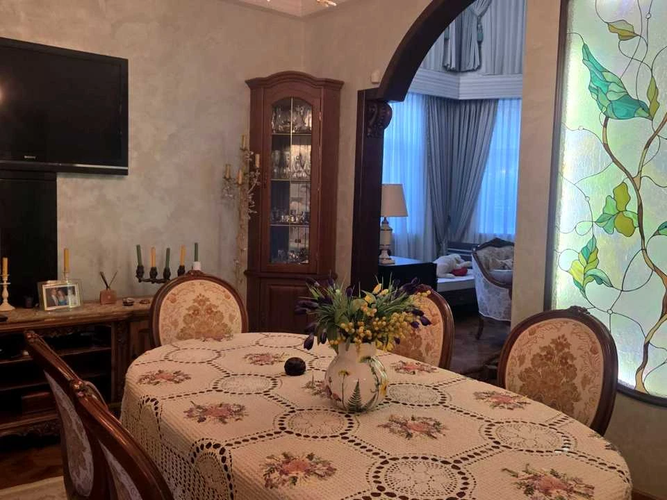 Будинок. Дніпро, Євгена Вирового вул. (Кочкіна)