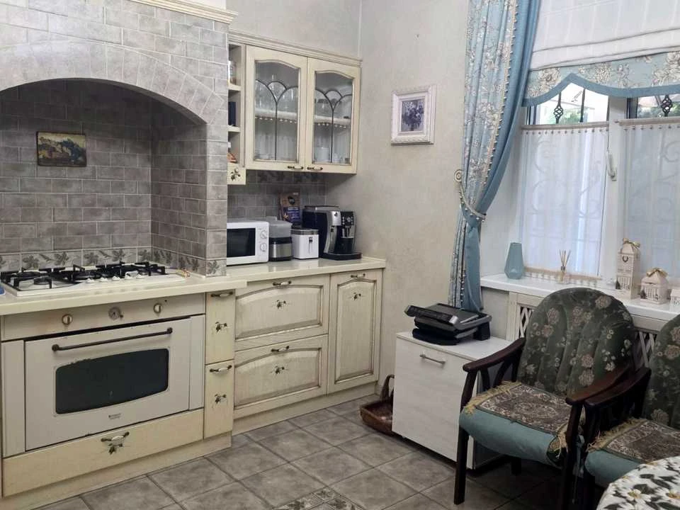 Будинок. Дніпро, Євгена Вирового вул. (Кочкіна)