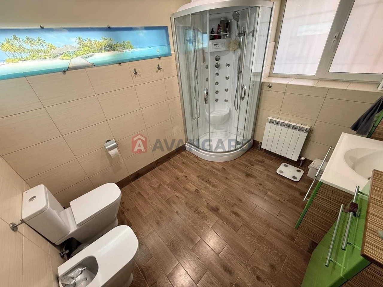 Продам гарний будинок в стилі техно Чечеловський район