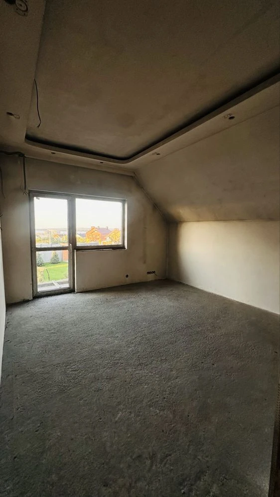Будинок 237 м² на Перемозі-6 | 10 соток | Термодім |
