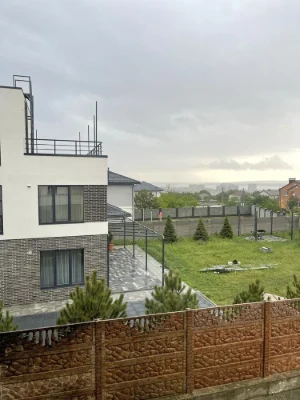 Будинок 237 м² на Перемозі-6 | 10 соток | Термодім |