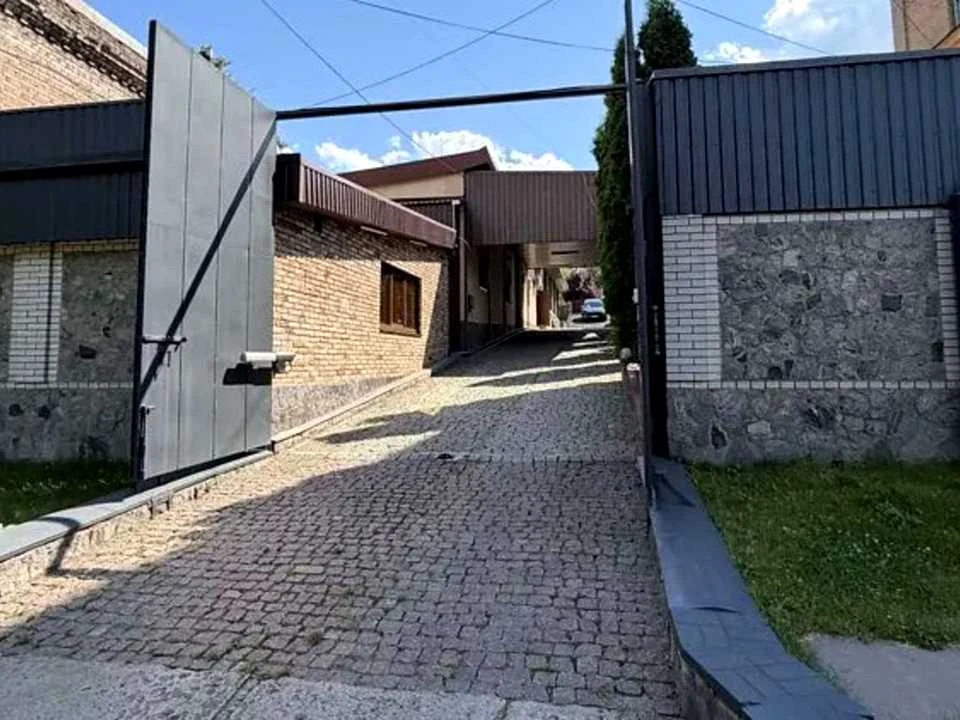Будинок. Дніпро, Аудиторна