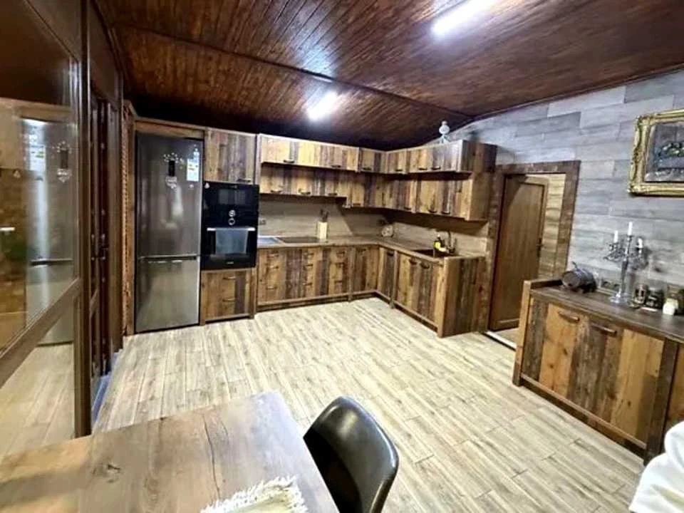 Будинок. Дніпро, Аудиторна