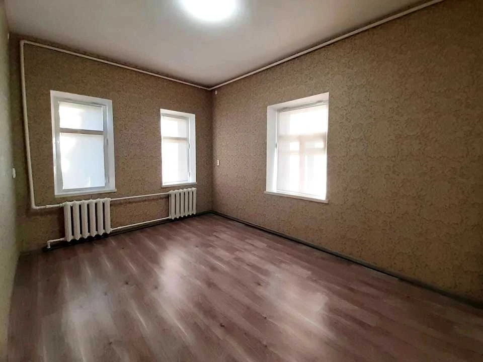 Будинок. Дніпро, Зоопаркова вул.