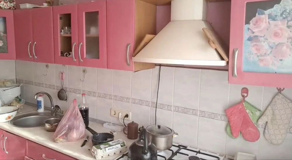 Продам четырехкомнатную квартиру на Космосе, ул. Европейский