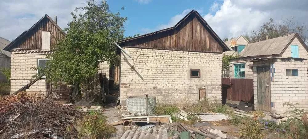 Продаж 2 будинків