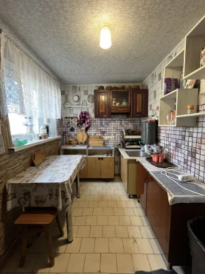 Актуально ! Продам два дома на участке (10 соток), ж/м Левоб