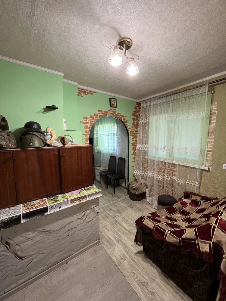 Актуально ! Продам два дома на участке (10 соток), ж/м Левоб