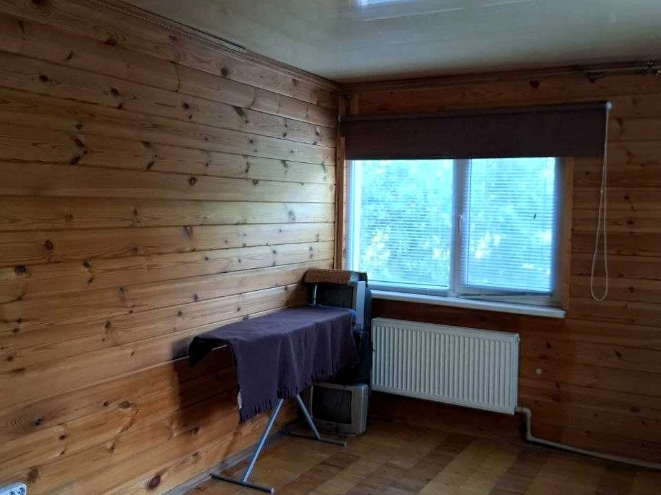 Будинок. Дніпро, Клубничка