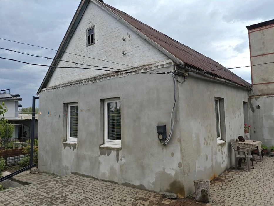 Продам будинок на ж.м.Перемога,6