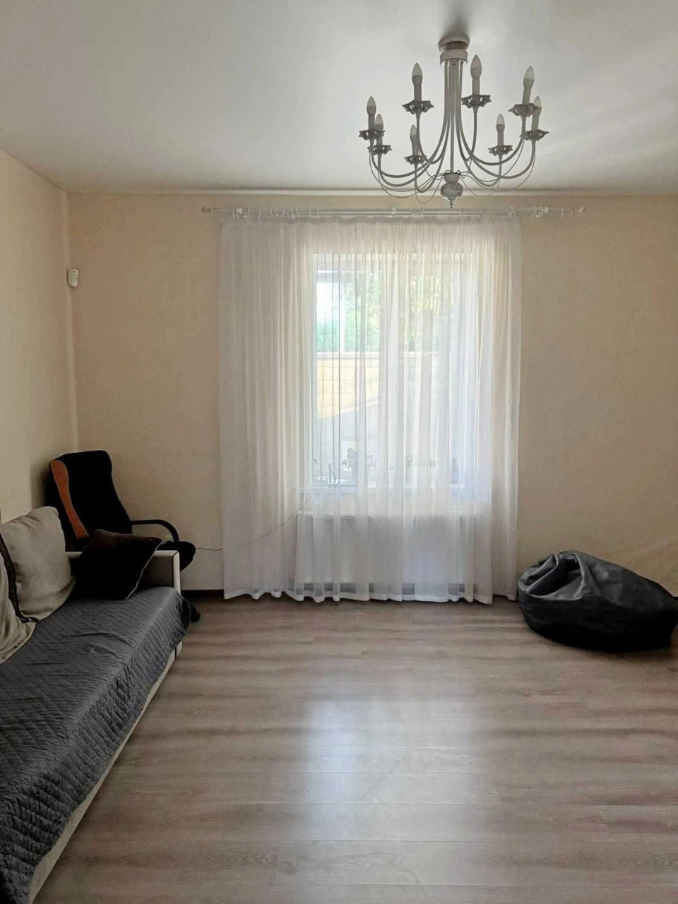 Продам велику частину будинку, Лівий берег, ж/м Клочко.