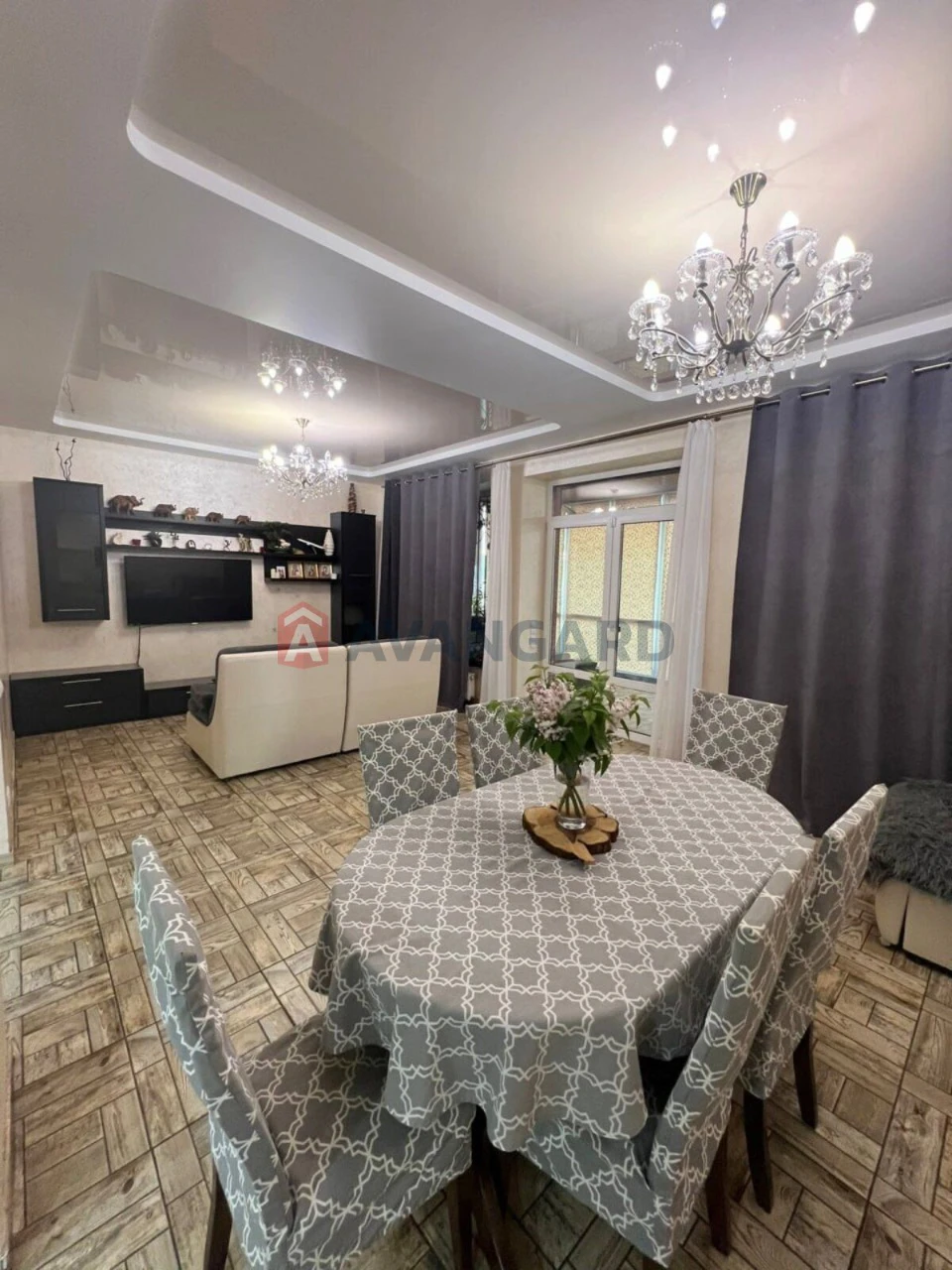 НОВЫЙ ДОМ 215м.кв.SPA комплекс (67м.кв).10 соток 220000$