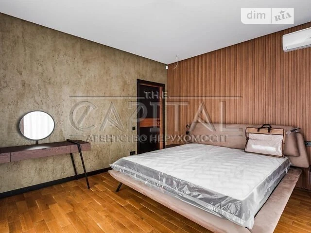 Sale of 3-room apartment 87 sq. m. on Mykhayla Maksymovycha 24 B street