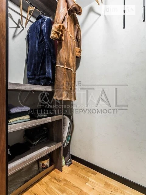 Sale of 3-room apartment 87 sq. m. on Mykhayla Maksymovycha 24 B street