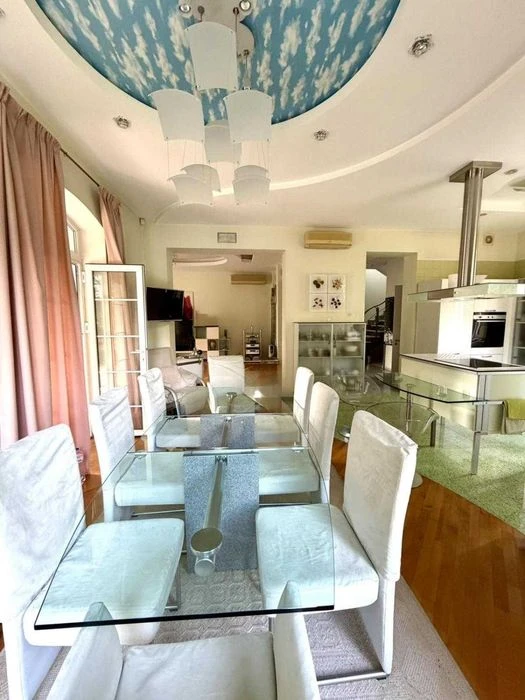 Продаж 2-х поверхового будинку 373,6 кв.м., 11 соток, р-н Га