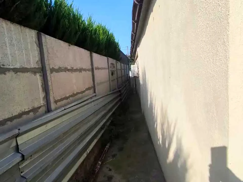 Будинок. Дніпро, Радісна вул.