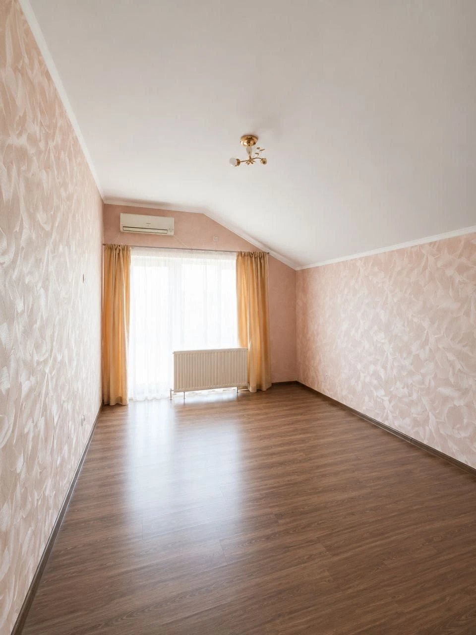 Продам домовладение из двух домов | 188 м | 11 сот | Покровс