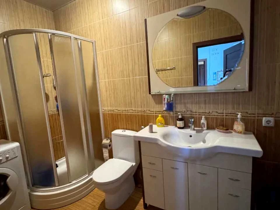 Будинок. Дніпро, Єреванська вул.