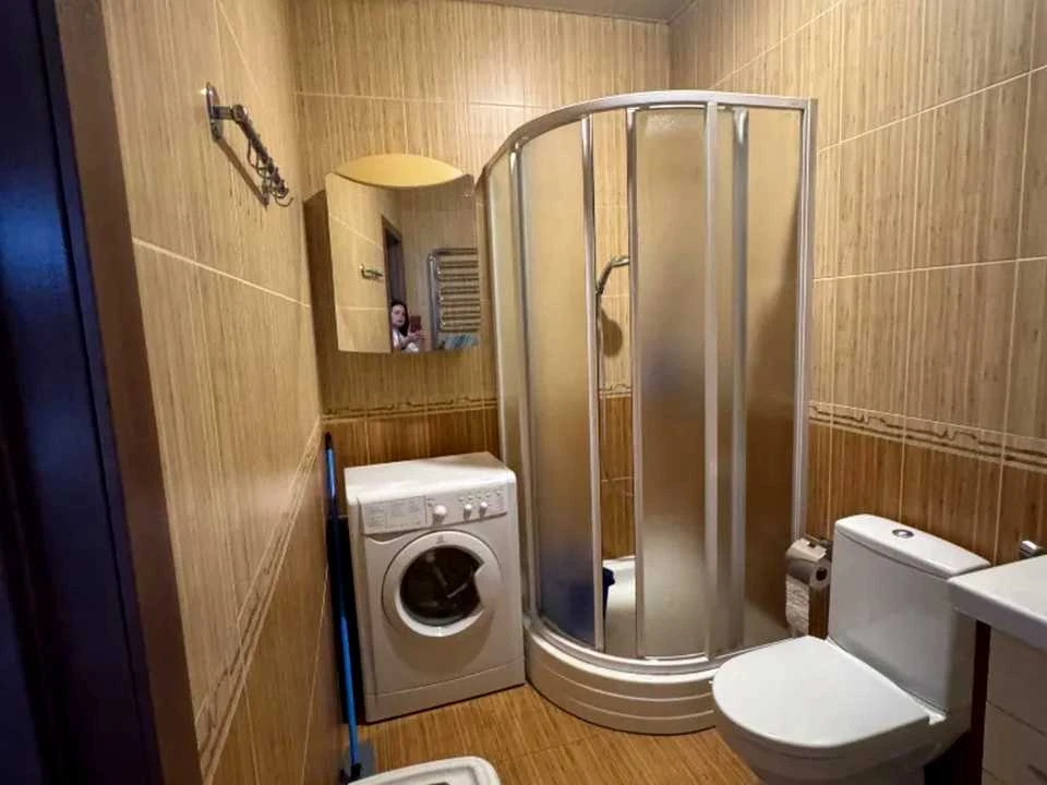 Будинок. Дніпро, Єреванська вул.