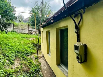 Будинок. Дніпро, Любарського вул. (Білостоцького)
