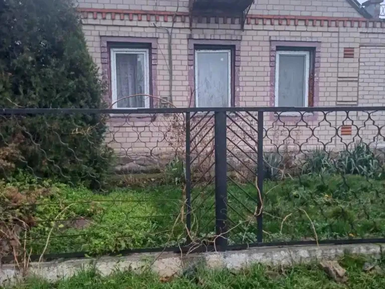 Будинок. Дніпро, Мостобудівельників вул.