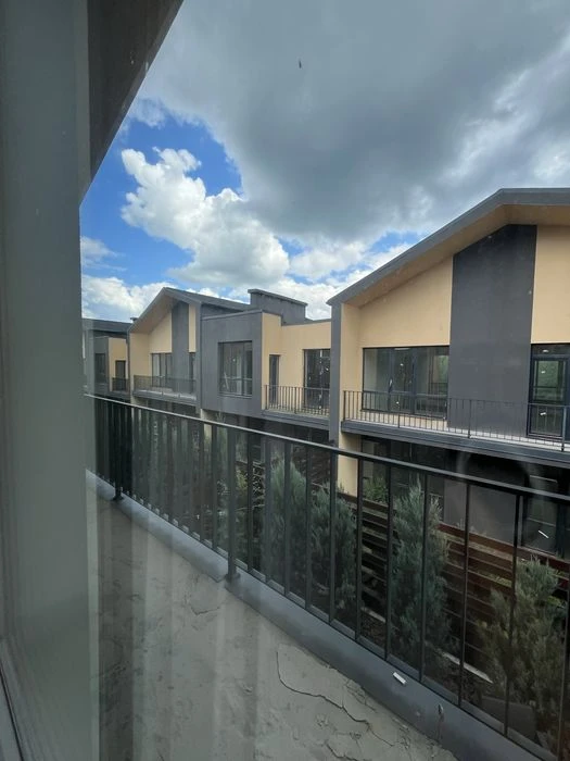 Продам Дом ( Таунхаус ) 122 м2, новый ремонт , КМ ЛісоПарков