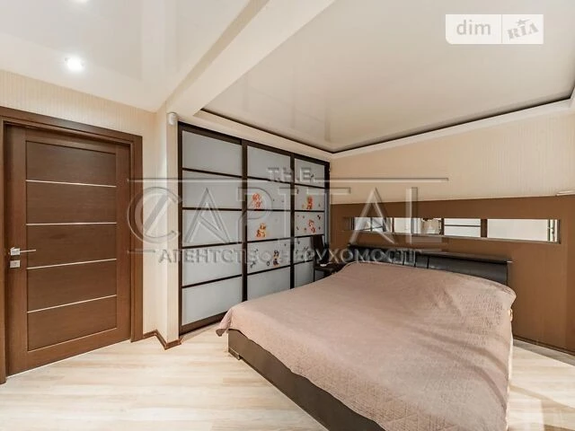 Sale of 2-room apartment 87 sq. m. on Oleksandra Arkhipenka St. 2/1