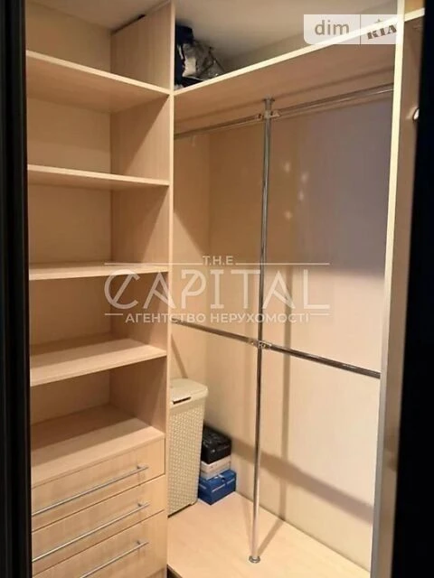 Sale of 2-room apartment 87 sq. m. on Oleksandra Arkhipenka St. 2/1