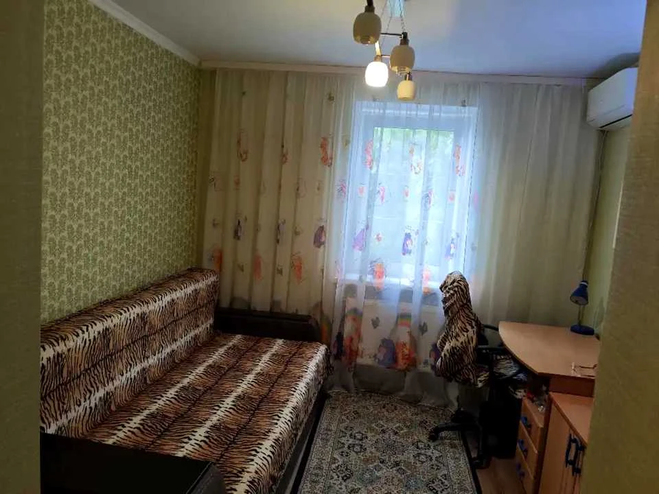 Будинок. Дніпро, Глиняна вул.