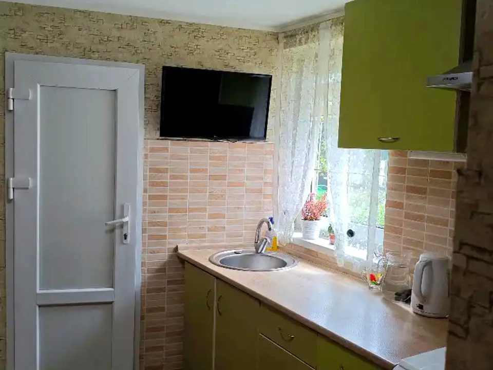 Будинок. Дніпро, Глиняна вул.