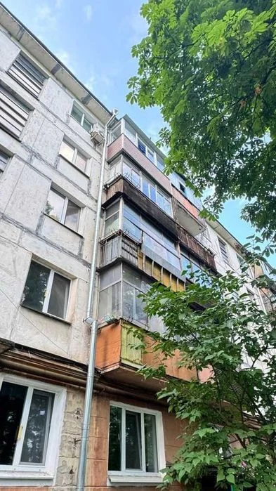 ‼️ЦЕНТР‼️ 2к квартира на Пушкарівській, середній поверх, роз