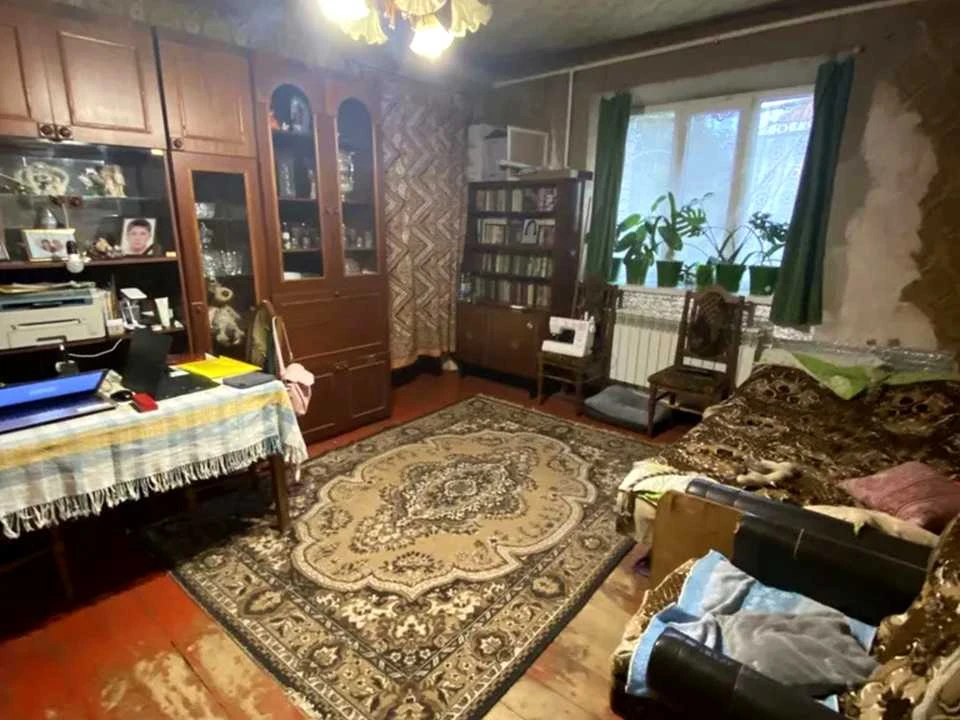 Будинок. Дніпро, Латвійська вул. (Вологодська)