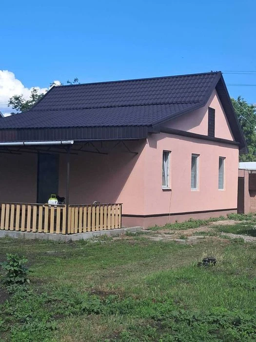 Продам дом, участок 8 сот, новый евроремонт, газ. Улица Киев